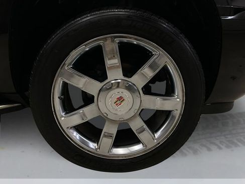 Used 2013 Cadillac Escalade EXT Luxury image 15