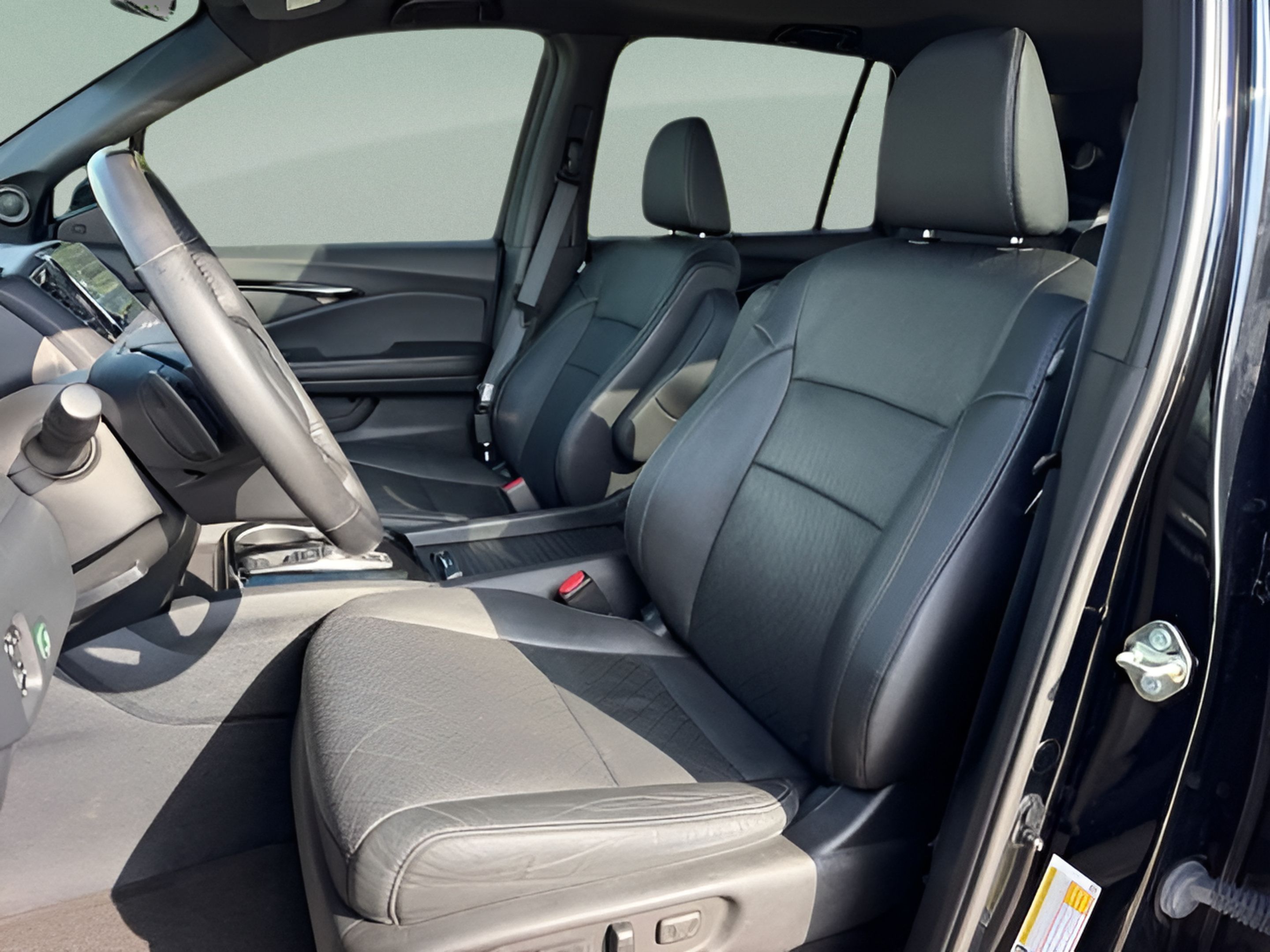 Used 2020 Honda Passport Elite image 21
