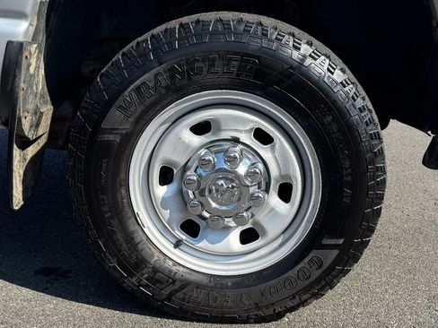 Used 2005 Dodge Ram 3500 Truck SLT w/ Quad Cab Big Horn Value Group image 10