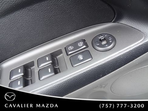 Used 2017 Kia Forte LX w/ LX Popular Package FWD image 16