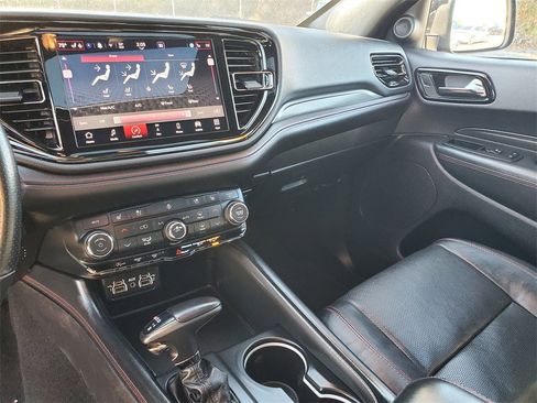 Used 2023 Dodge Durango GT image 19