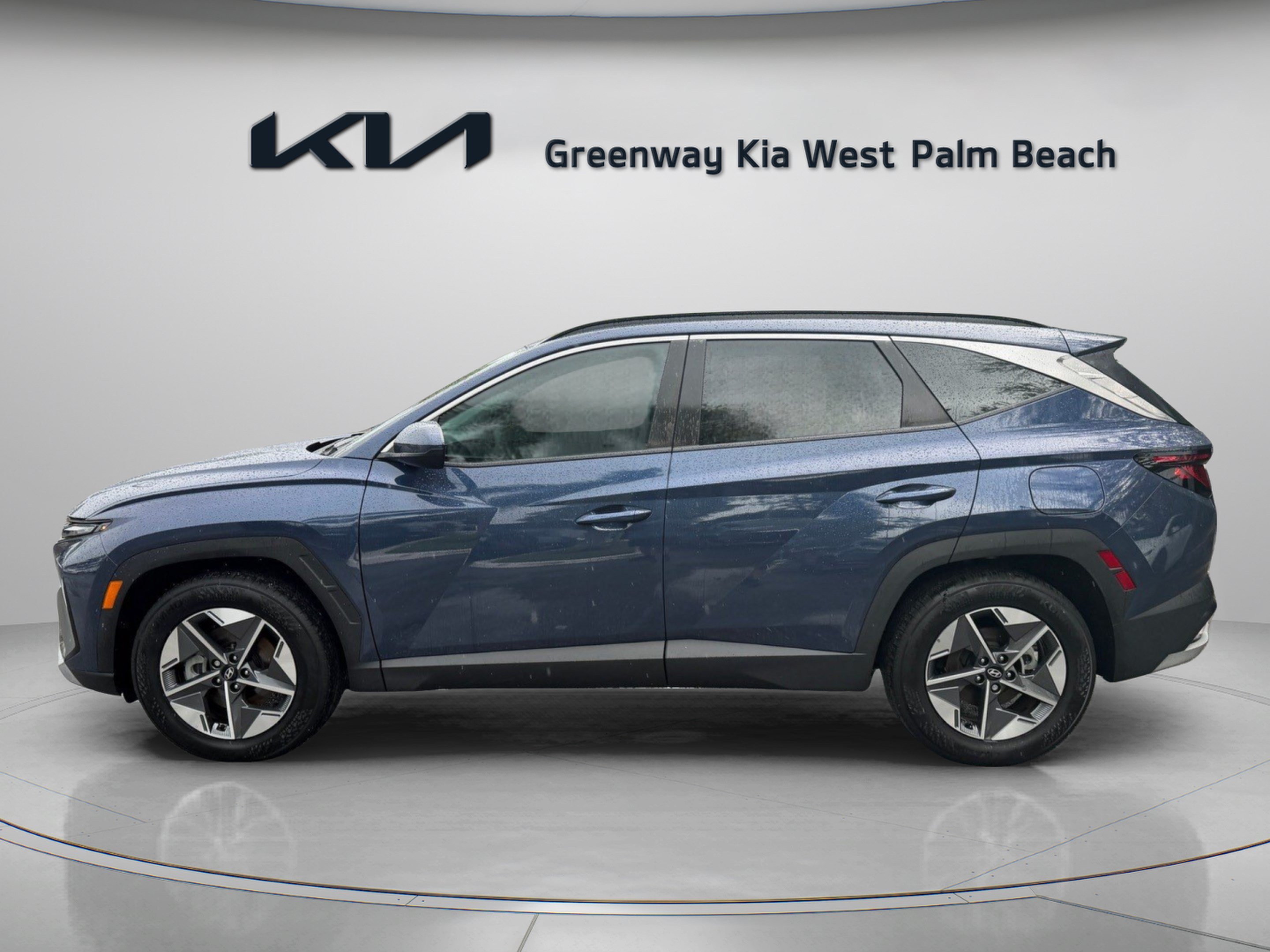 Used 2025 Hyundai Tucson SEL FWD image 4