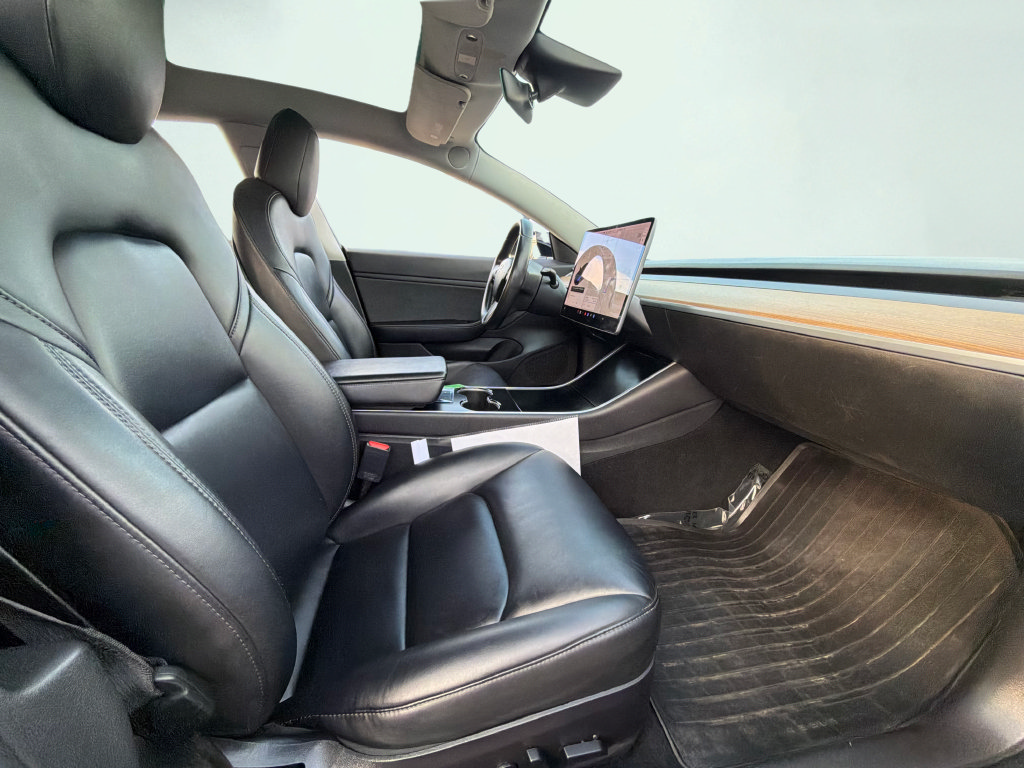 Used 2019 Tesla Model 3 Standard Range Plus RWD image 40