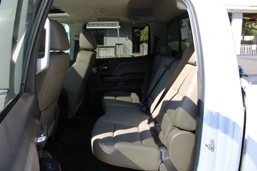 Used 2017 GMC Sierra 1500 SLT AWD/4WD image 31