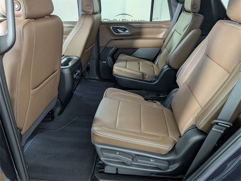 Certified 2023 Chevrolet Tahoe High Country w/ Premium Package 2 image 17