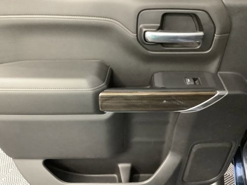 Used 2019 Chevrolet Silverado 1500 RST image 5