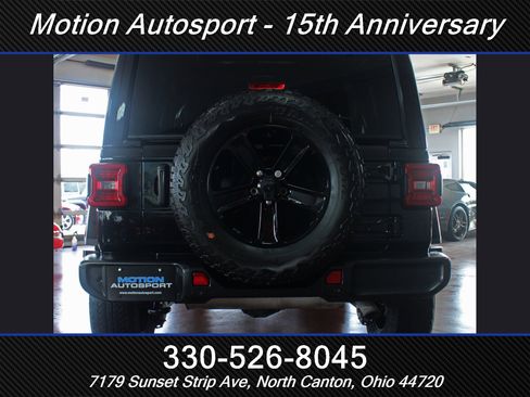 Used 2022 Jeep Wrangler Unlimited Sahara image 9