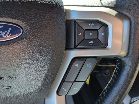 Used 2022 Ford F350 Lariat AWD/4WD image 21