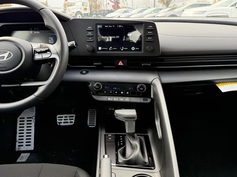 New 2026 Hyundai Elantra Sport image 21
