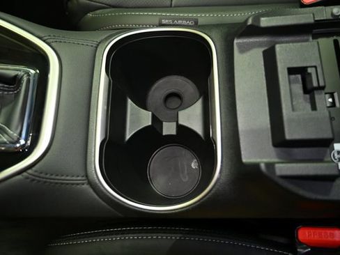 Used 2025 Subaru Outback Touring XT w/ Popular Package #2 image 29