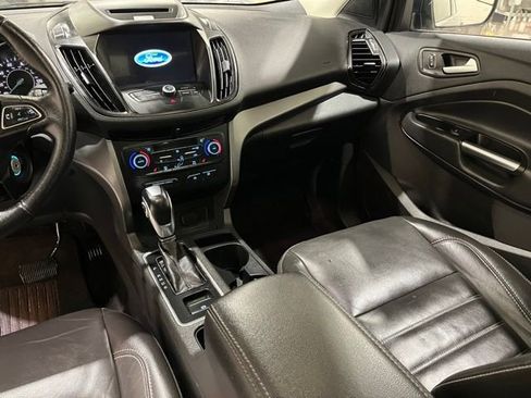 Used 2018 Ford Escape SEL AWD/4WD image 20