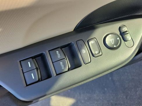 Certified 2018 Honda Civic LX image 18