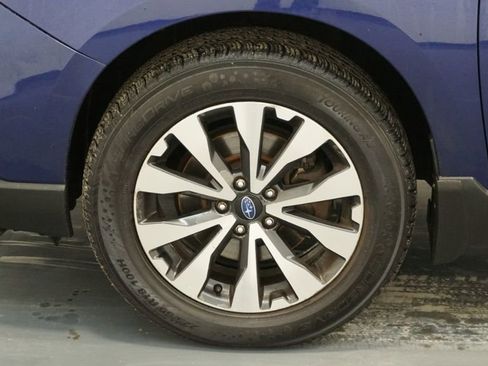 Used 2015 Subaru Outback 2.5i Limited image 16
