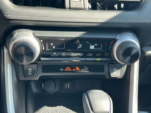 Certified 2024 Toyota RAV4 LE image 21