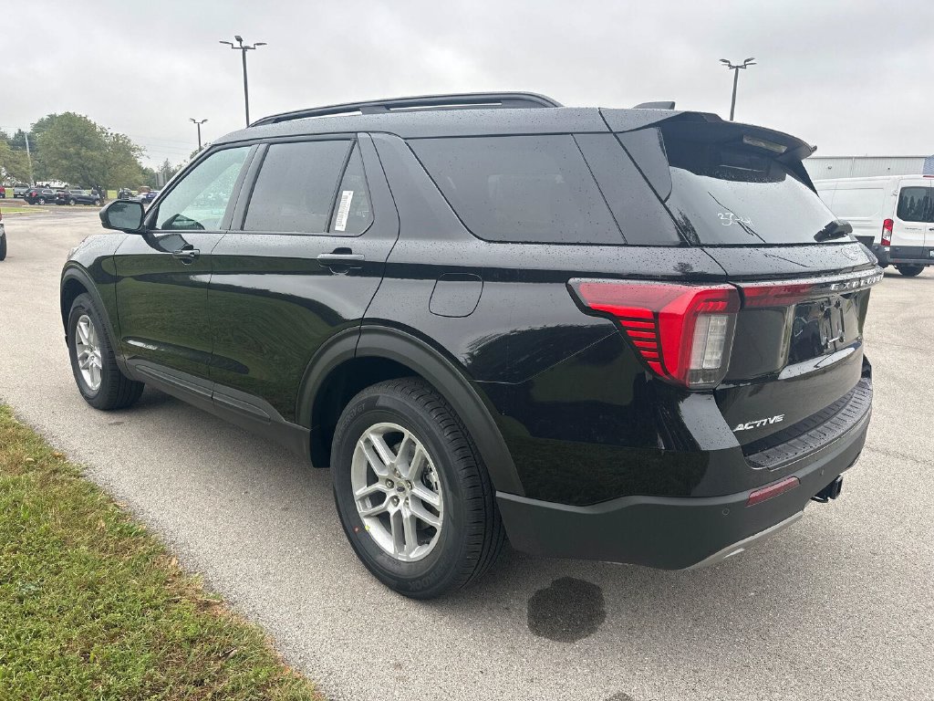 New 2027 Ford Explorer Active w/ Active Comfort Package AWD/4WD image 10