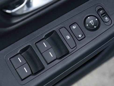 Used 2026 Honda CR-V Sport-L image 37
