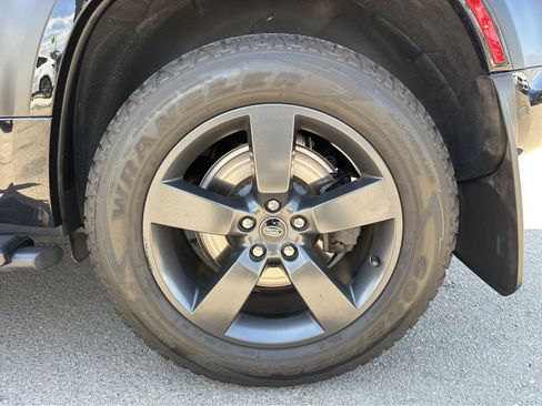 Used 2022 Land Rover Defender 110 X-Dynamic HSE image 14