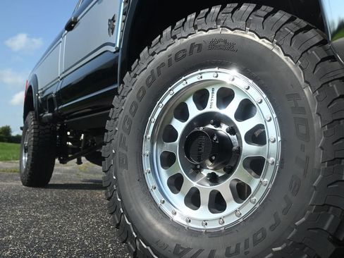 New 2026 Ford F250 XLT AWD/4WD image 3