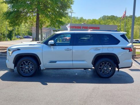 Certified 2025 Toyota Sequoia Platinum AWD/4WD image 10