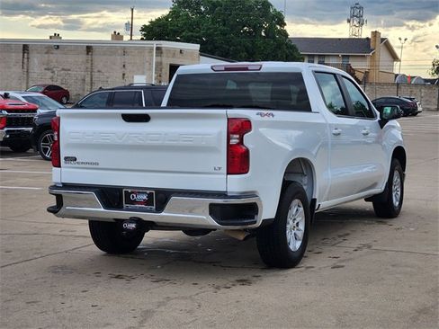 Used 2023 Chevrolet Silverado 1500 LT AWD/4WD image 15