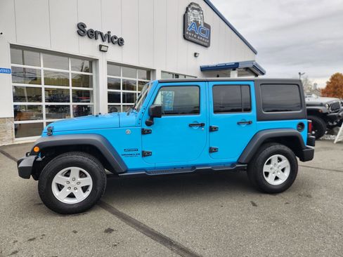 Used 2017 Jeep Wrangler Unlimited Sport w/ Quick Order Package 24S image 8