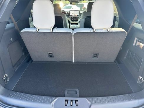 New 2027 Ford Explorer Platinum AWD/4WD image 10