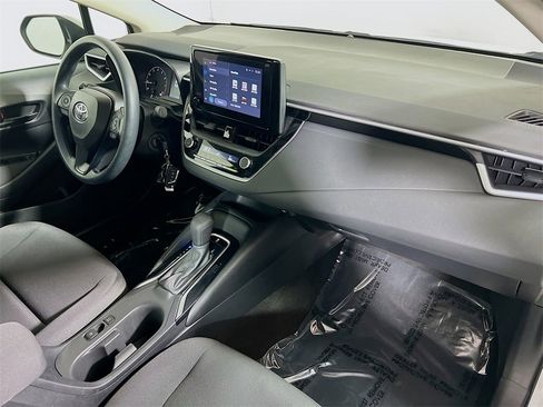 Certified 2024 Toyota Corolla LE image 25