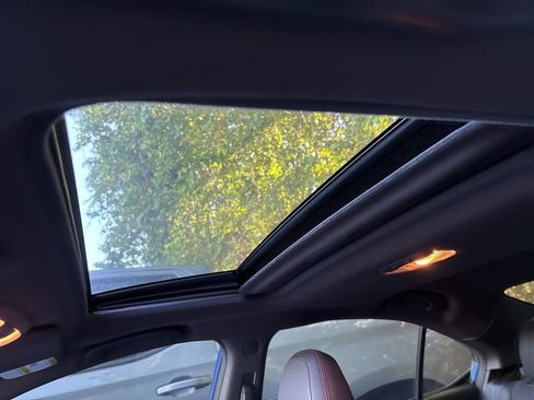 Used 2022 Subaru WRX Limited image 5