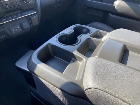 Used 2023 Chevrolet Silverado 1500 Custom image 30