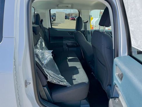 New 2026 Ford Maverick XL image 17