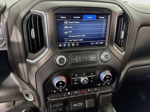 Used 2021 GMC Sierra 1500 AT4 AWD/4WD image 19