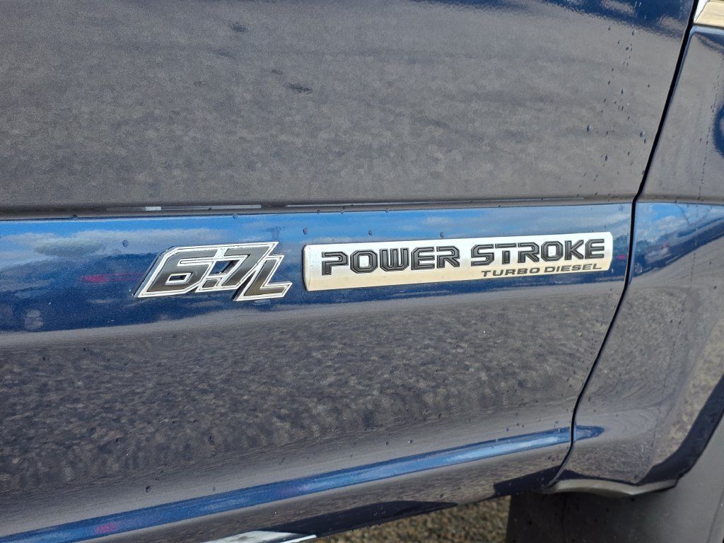 Used 2019 Ford F250 XLT w/ XLT Premium Package AWD/4WD image 13
