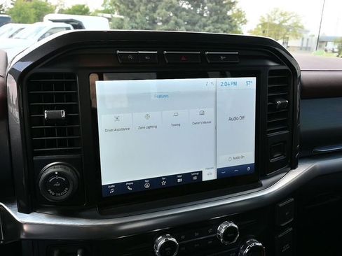 Used 2021 Ford F150 Lariat w/ Equipment Group 502A High AWD/4WD image 31