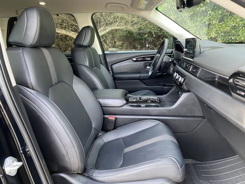 Used 2024 Honda Pilot EX-L image 33