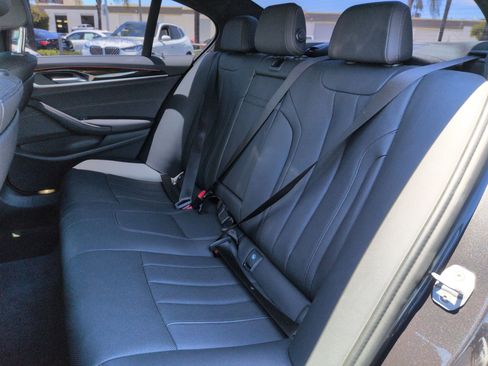 Used 2021 BMW 530e w/ Parking Assistance Package RWD image 31