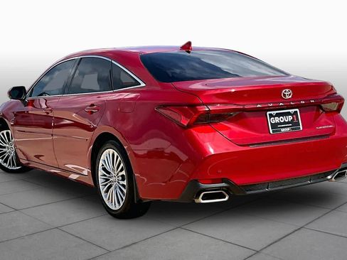 Used 2021 Toyota Avalon Limited w/ Advanced Safety Package FWD image 12
