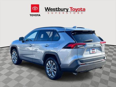 Certified 2021 Toyota RAV4 Limited image 9