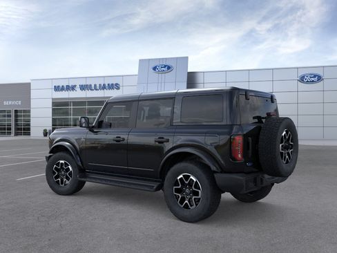 New 2026 Ford Bronco Outer Banks AWD/4WD image 4