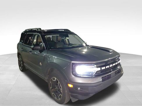 Certified 2022 Ford Bronco Sport Outer Banks w/ Tech Package image 17