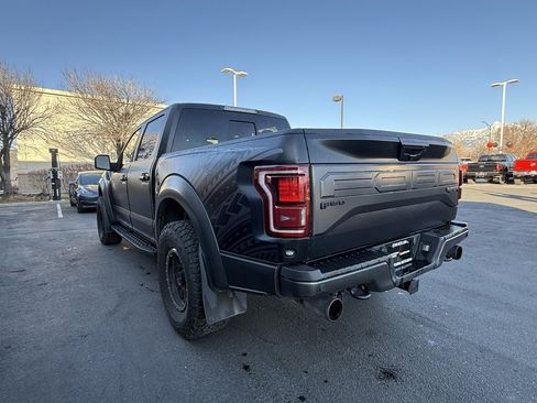 Used 2018 Ford F150 Raptor w/ Equipment Group 802A Luxury image 5