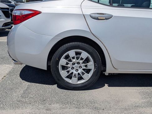 Used 2015 Toyota Corolla S FWD image 41