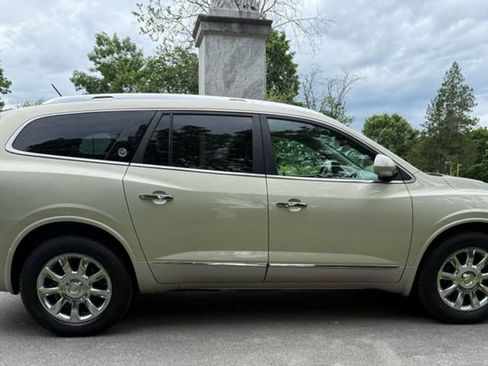Used 2013 Buick Enclave Premium AWD/4WD image 6