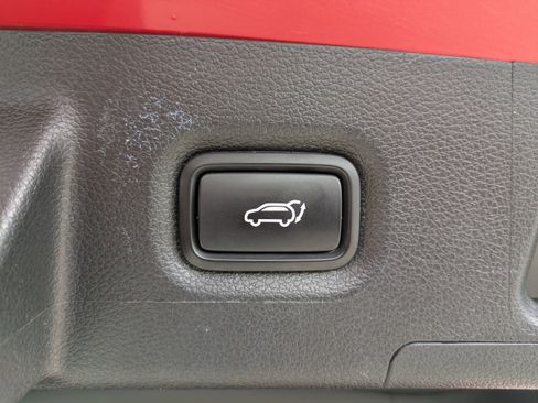 Certified 2022 Hyundai Santa Fe Limited image 17