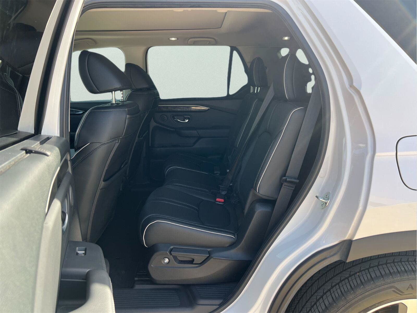 Used 2023 Honda Pilot Elite image 16