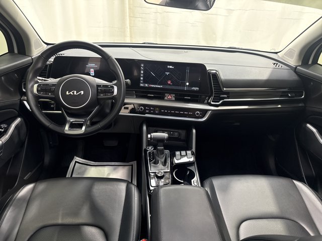 Certified 2025 Kia Sportage EX w/ Premium Package AWD/4WD image 15