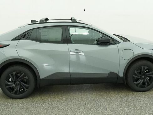 New 2026 Toyota C-HR AWD/4WD image 11