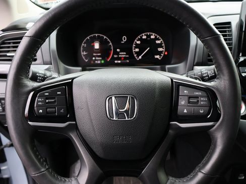 Certified 2025 Honda Odyssey Elite image 30