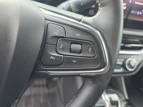 Used 2024 Buick Envista Sport Touring image 26