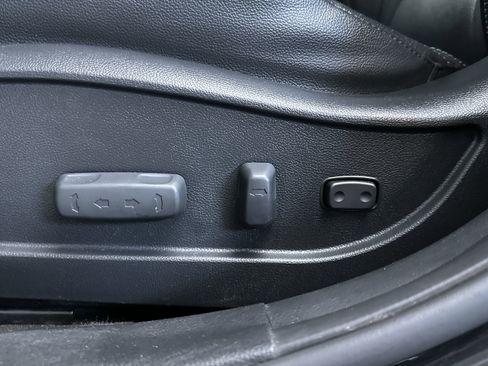 Used 2014 Hyundai Elantra GT w/ Option Group 02 FWD image 14