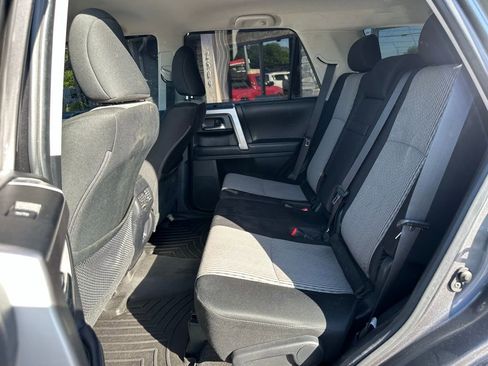 Used 2021 Toyota 4Runner SR5 AWD/4WD image 34